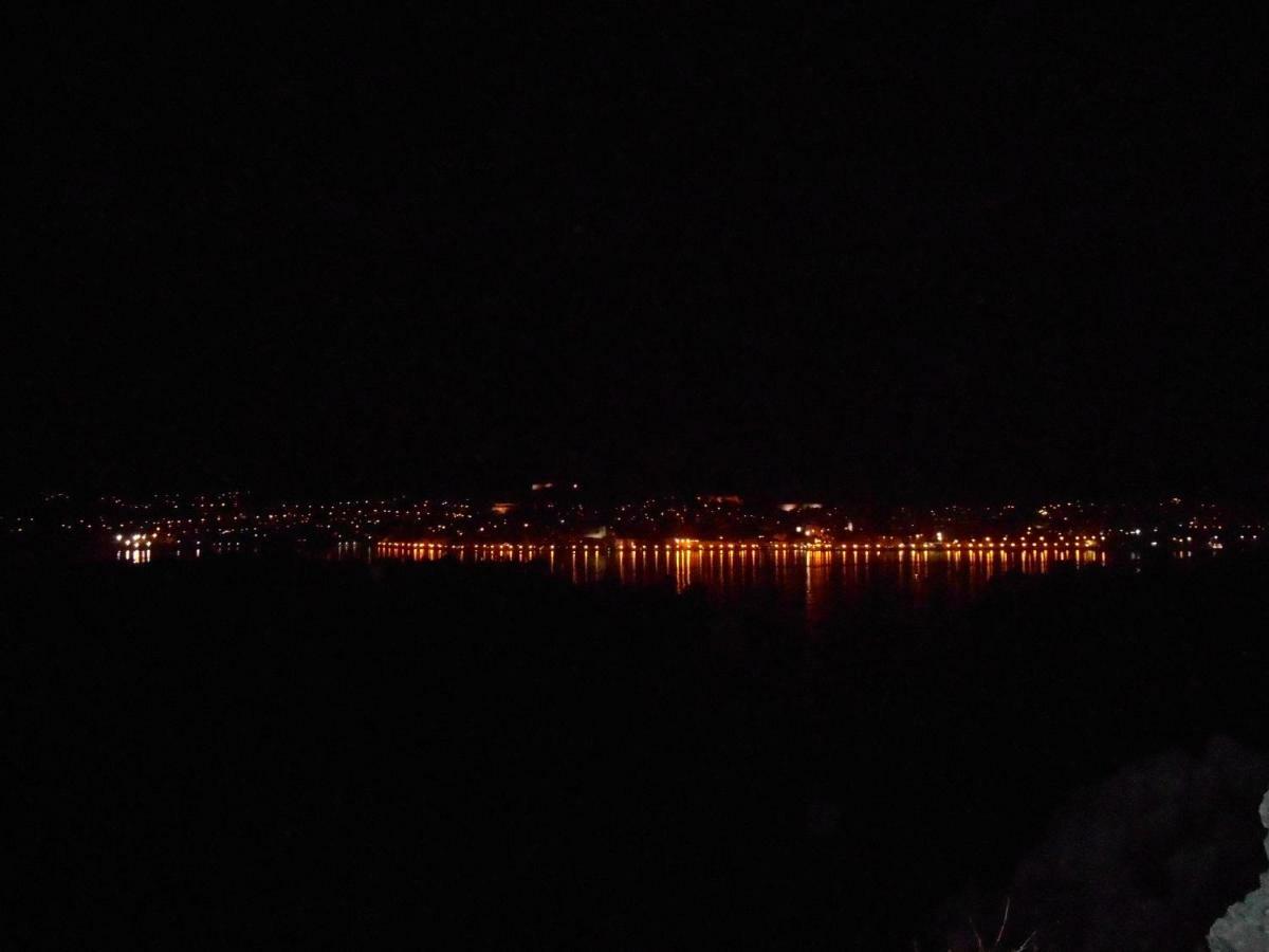 Apartmani Vukicevic Vodice Esterno foto